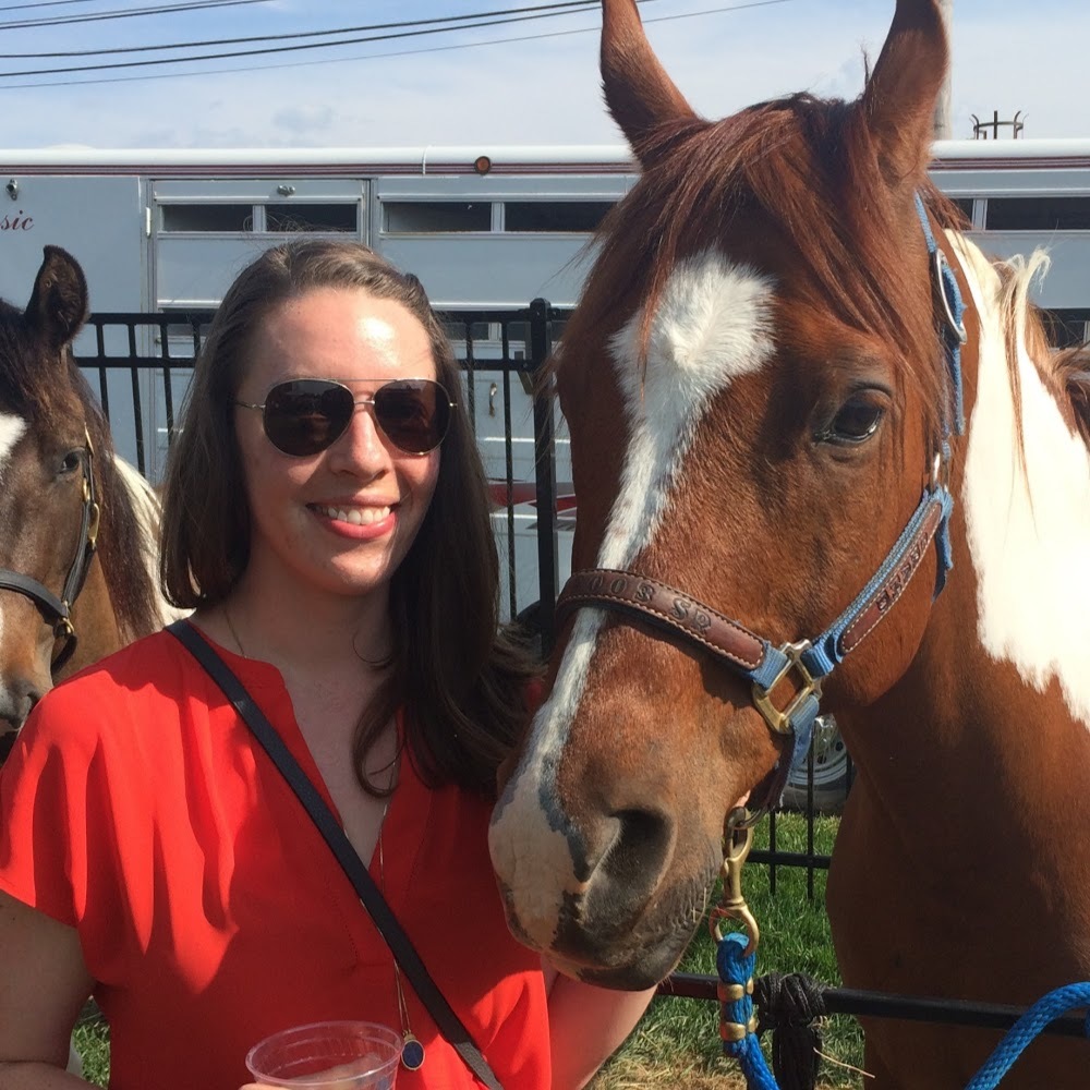 Meet your Posher, Caroline